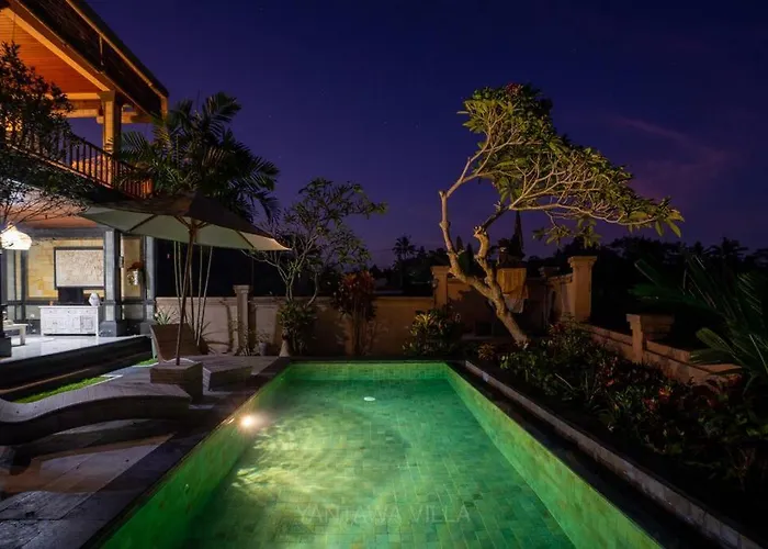 Beautiful 3 Bedroom Jungle View